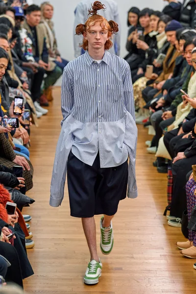 Look 22